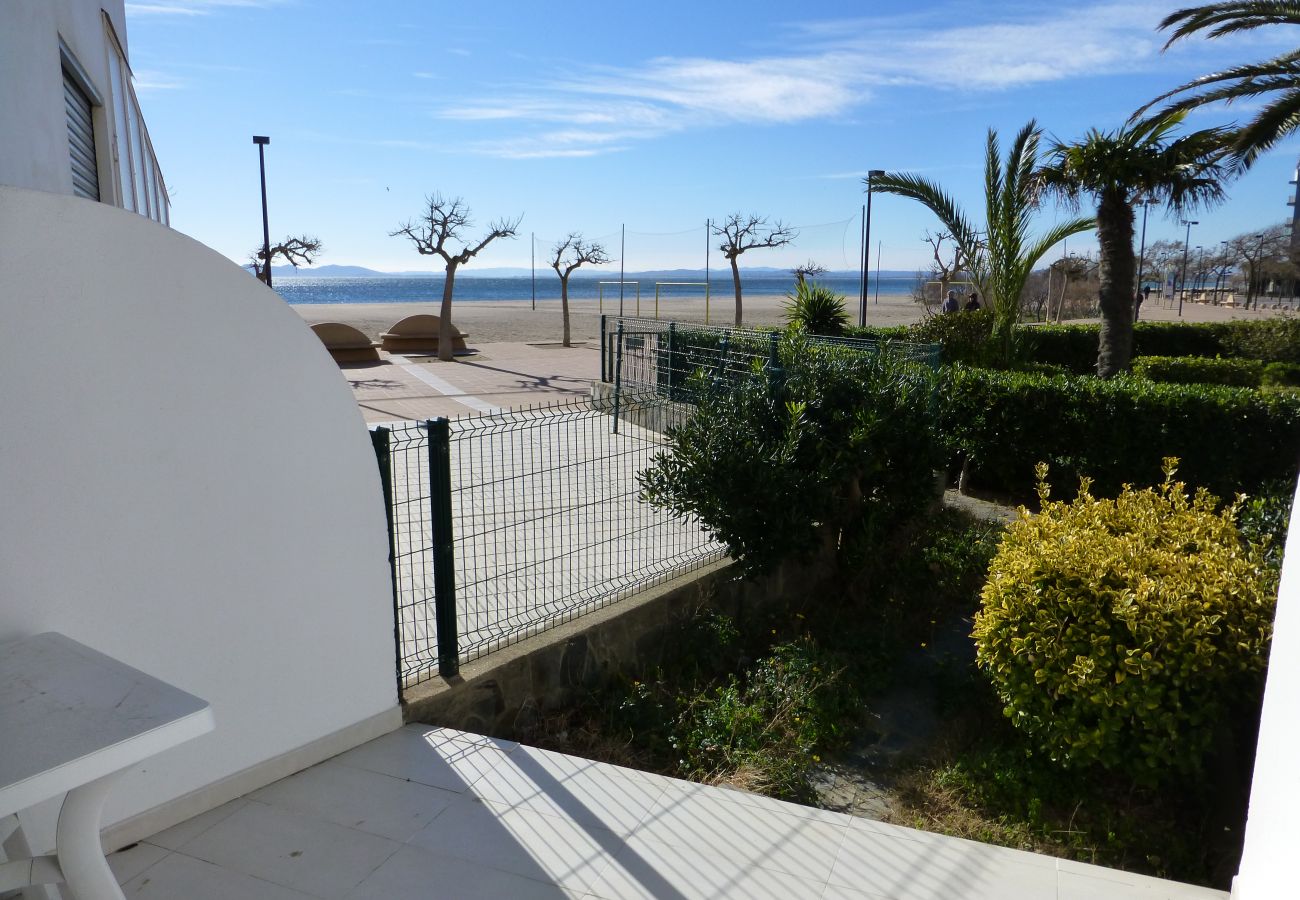 Apartamento en Rosas / Roses - 103 Oasis E3 InmoSantos 1 Room Appartement Roses