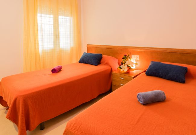Apartamento en Rosas / Roses - 201 DanielBA InmoSantos 1 Room Appartement Roses Apartamento en Rosas / Roses - 201 DanielBA InmoSantos 1 Room Appartement Roses