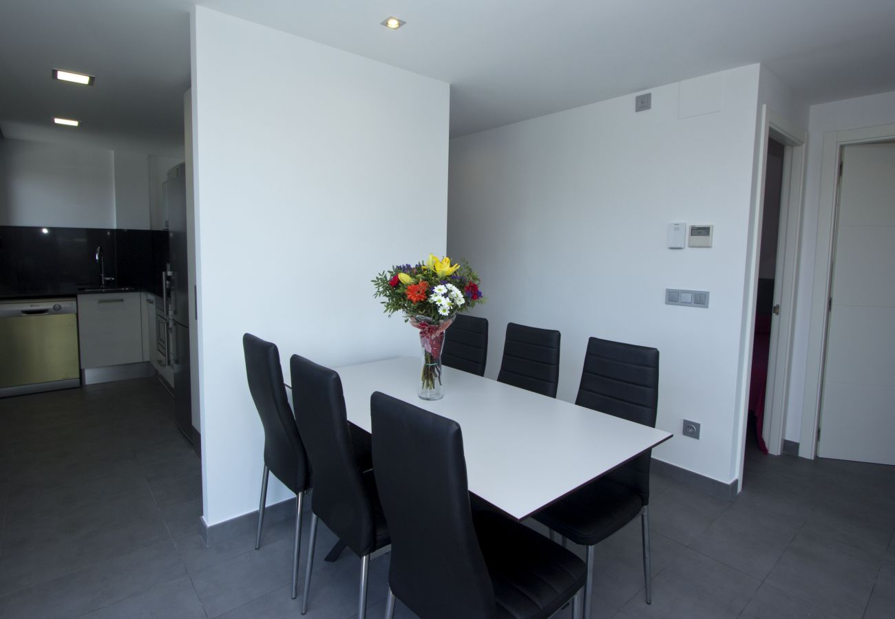 Apartamento en Rosas / Roses - 351 Nuria 51 InmoSantos 2 Rooms Appartement Roses Apartamento en Rosas / Roses - 351 Nuria 51 InmoSantos 2 Rooms Appartement Roses