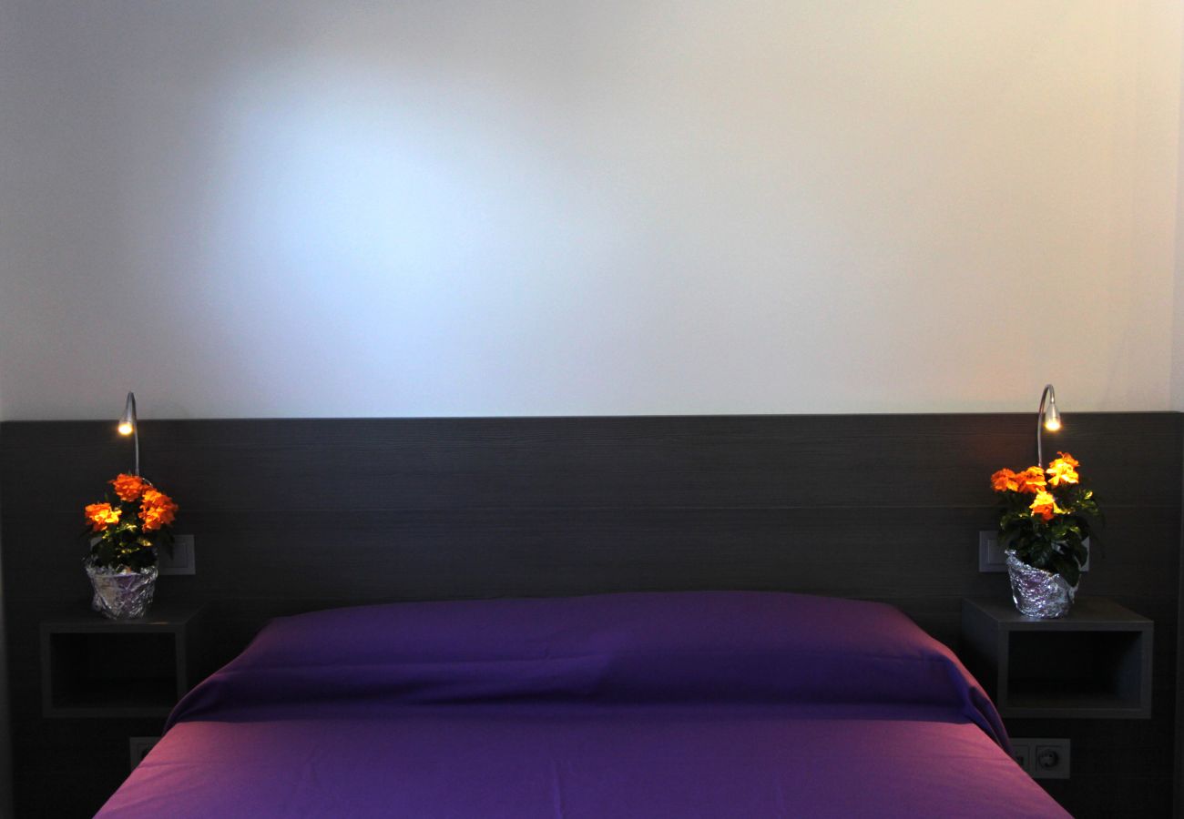 Apartamento en Rosas / Roses - 301 Nuria B1 InmoSantos 1 Room Appartement Roses Apartamento en Rosas / Roses - 301 Nuria B1 InmoSantos 1 Room Appartement Roses