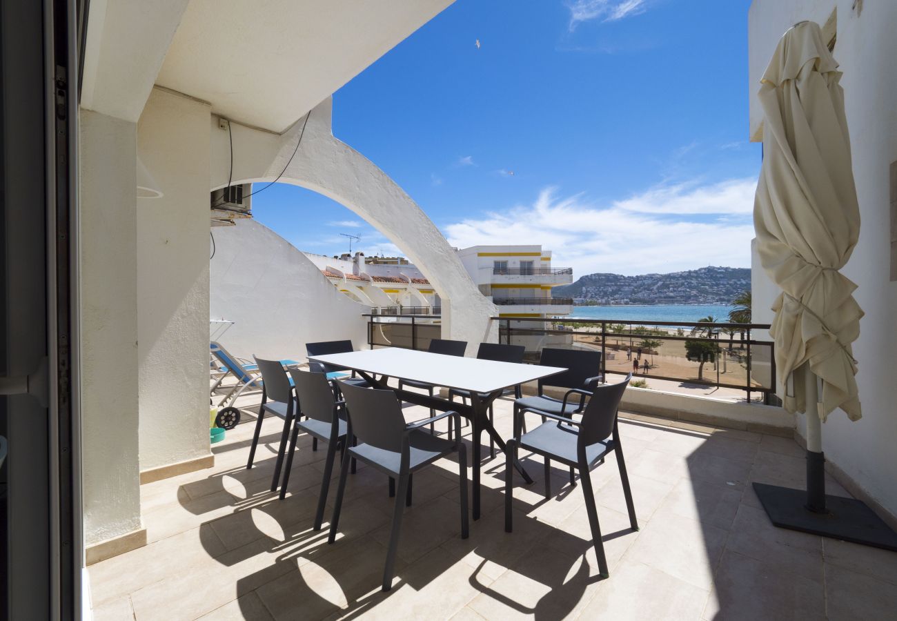 Apartament en Rosas / Roses - 132 Oasis B7 InmoSantos 2 Rooms Appartement Roses Apartament en Rosas / Roses - 132 Oasis B7 InmoSantos 2 Rooms Appartement Roses