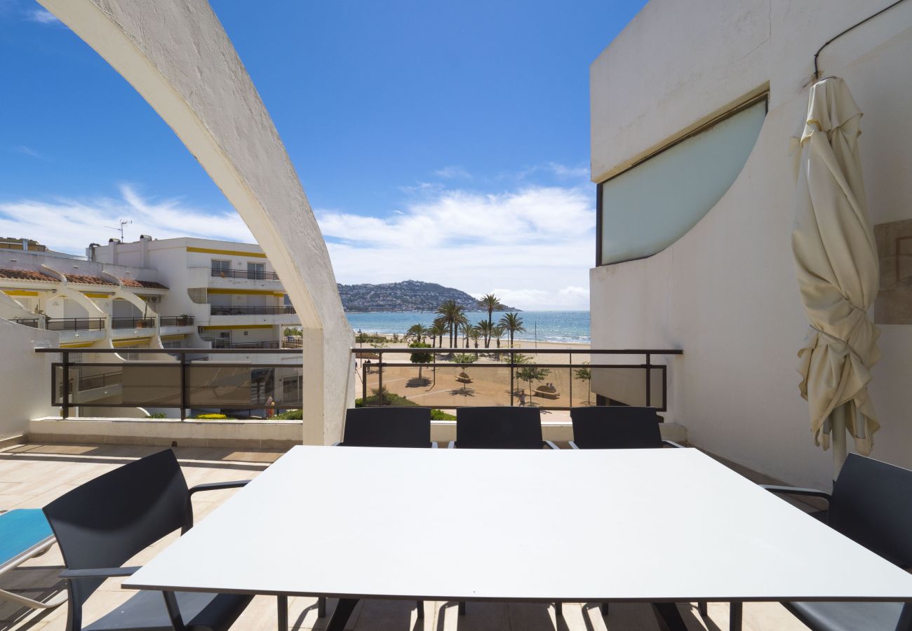 Apartament en Rosas / Roses - 132 Oasis B7 InmoSantos 2 Rooms Appartement Roses Apartament en Rosas / Roses - 132 Oasis B7 InmoSantos 2 Rooms Appartement Roses
