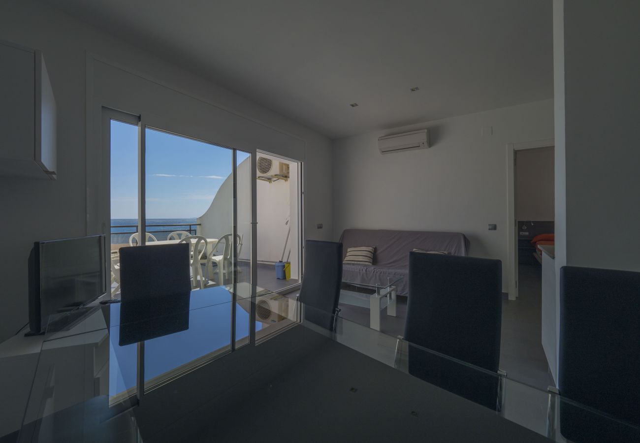 Apartament en Rosas / Roses - 131 Oasis B8 InmoSantos 2 Rooms Appartement Roses Apartament en Rosas / Roses - 131 Oasis B8 InmoSantos 2 Rooms Appartement Roses