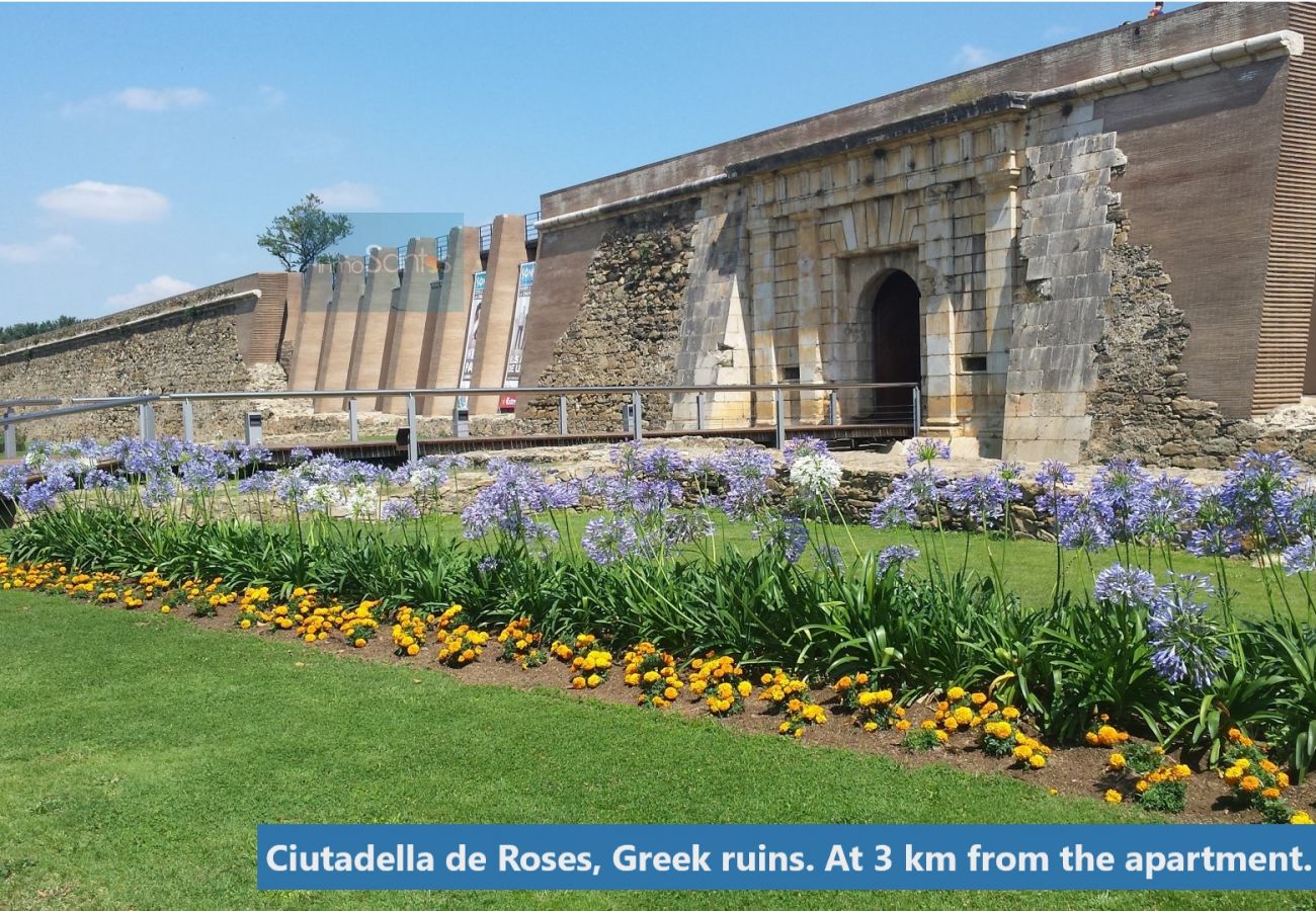 Apartament en Rosas / Roses - 131 Oasis B8 InmoSantos 2 Rooms Appartement Roses Apartament en Rosas / Roses - 131 Oasis B8 InmoSantos 2 Rooms Appartement Roses