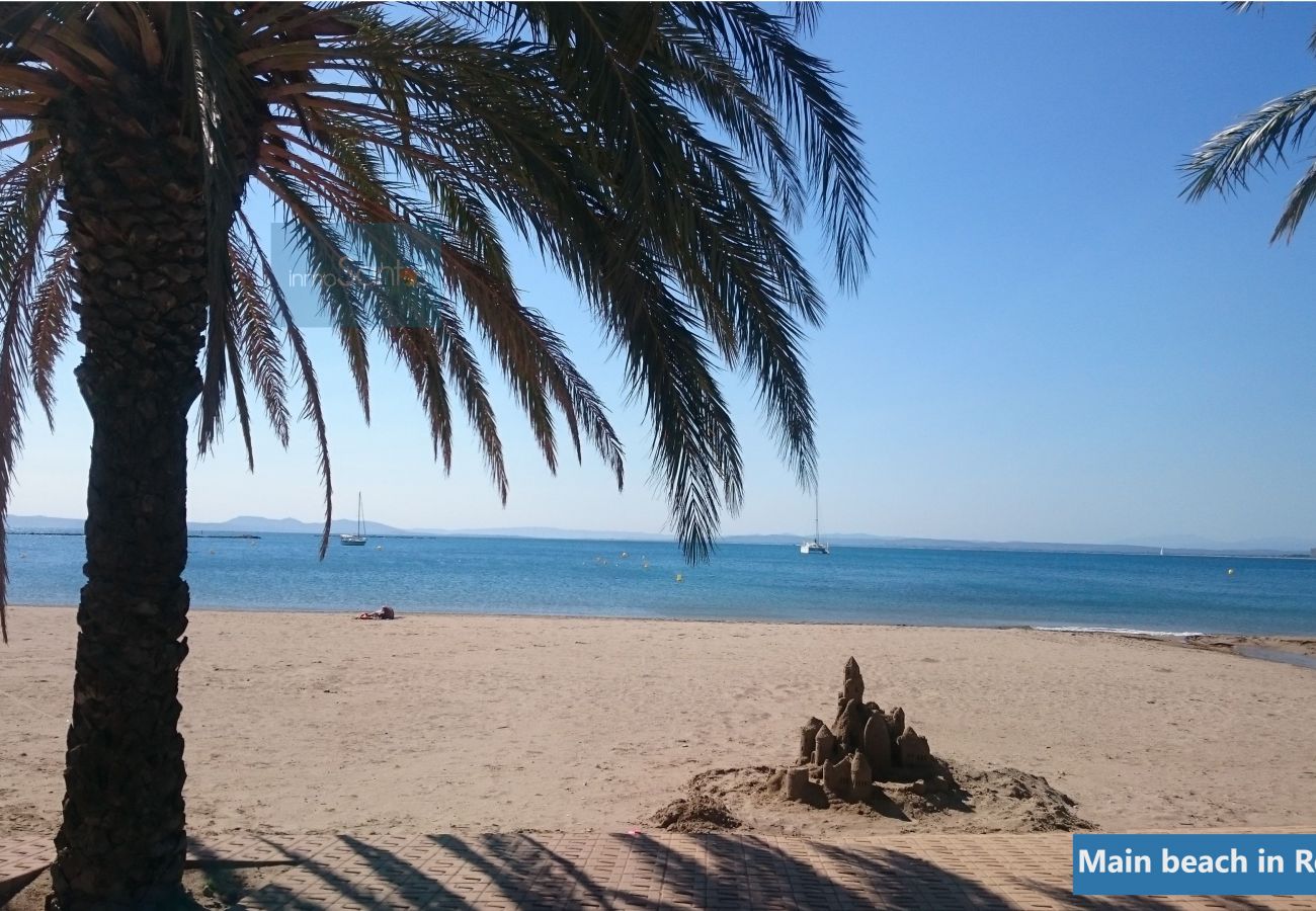 Apartament en Rosas / Roses - 131 Oasis B8 InmoSantos 2 Rooms Appartement Roses Apartament en Rosas / Roses - 131 Oasis B8 InmoSantos 2 Rooms Appartement Roses