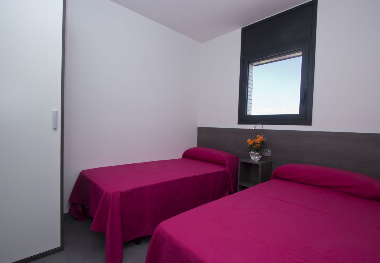 Apartament en Rosas / Roses - 302 Nuria B2 InmoSantos 2 Rooms Appartement Roses Apartament en Rosas / Roses - 302 Nuria B2 InmoSantos 2 Rooms Appartement Roses