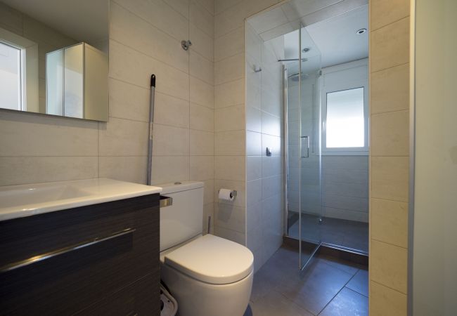 Ferienwohnung in Rosas / Roses - 132 Oasis B7 InmoSantos 2 Rooms Appartement Roses Ferienwohnung in Rosas / Roses - 132 Oasis B7 InmoSantos 2 Rooms Appartement Roses