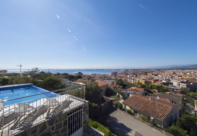 Chalet in Rosas / Roses - 402 CTordera InmoSantos 4 Rooms House Roses Chalet in Rosas / Roses - 402 CTordera InmoSantos 4 Rooms House Roses