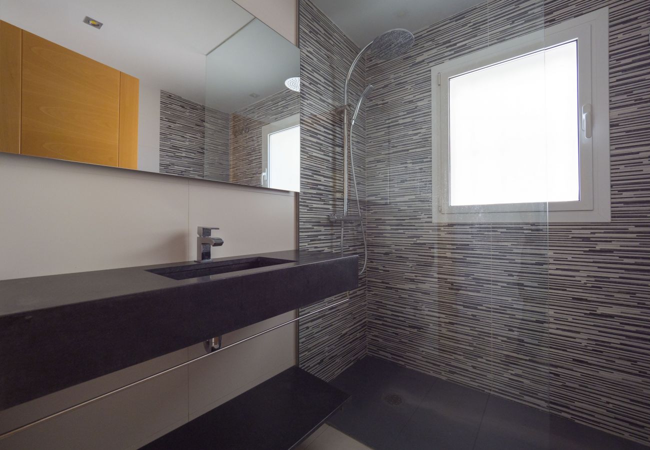 Chalet in Rosas / Roses - 402 CTordera InmoSantos 4 Rooms House Roses Chalet in Rosas / Roses - 402 CTordera InmoSantos 4 Rooms House Roses