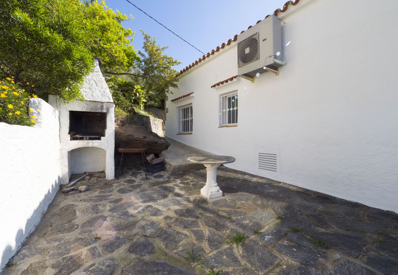 Chalet in Rosas / Roses - 402 CTordera InmoSantos 4 Rooms House Roses Chalet in Rosas / Roses - 402 CTordera InmoSantos 4 Rooms House Roses