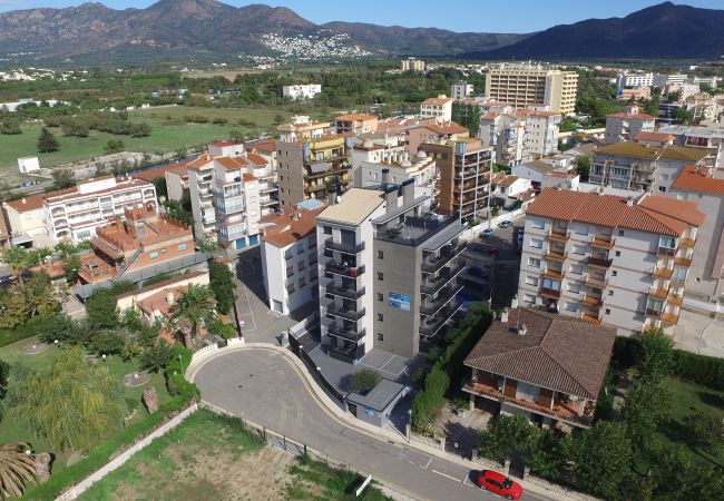 Апартаменты на Росас / Rosas - 302 Nuria B2 InmoSantos 2 Rooms Appartement Roses Апартаменты на Росас / Rosas - 302 Nuria B2 InmoSantos 2 Rooms Appartement Roses